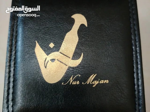 ساعة من براند خنجر للبيع جديدة
