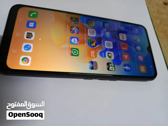 Tecno Spark 64 GB in Amman