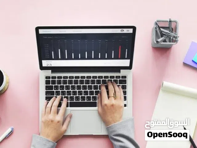 اداري ومدرب ومعلم حاسوب والصحة والسلامة