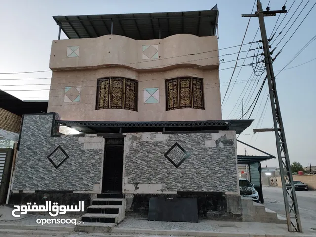 175 m2 More than 6 bedrooms Townhouse for Sale in Basra Tannumah