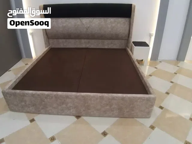 اسلام عليكم معلم تركيب غرف نوم ودواليب ونجارة وسريرجميع انوعها من خشب مكان  محافظة اب السبل رقم اتوا