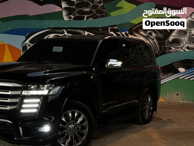 2025 تويوتا لاند كروزر GXR