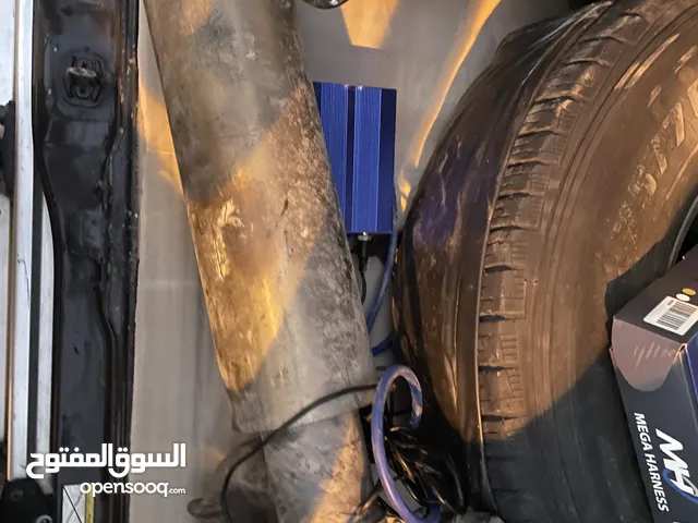دبه F1 مع كتاوت شبه جديده