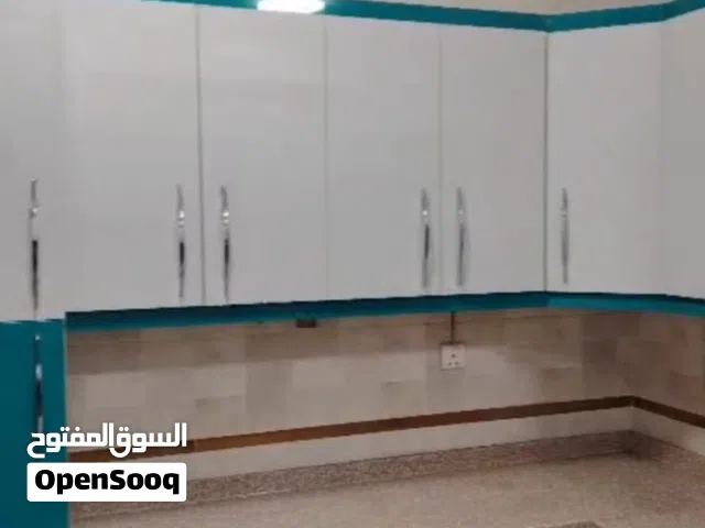 كاونتر مستعل بس كلش نظيف