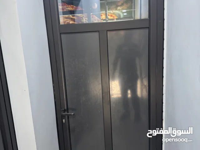 باب ألمنيوم للبيع