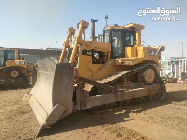 تراكتور كتربيللر D9R سنه الصنع 2010 للبيع فى الرياض