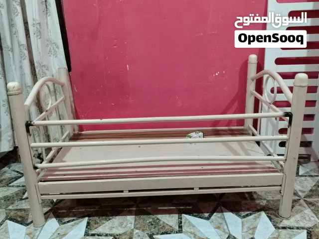 جربايه طفل حديد