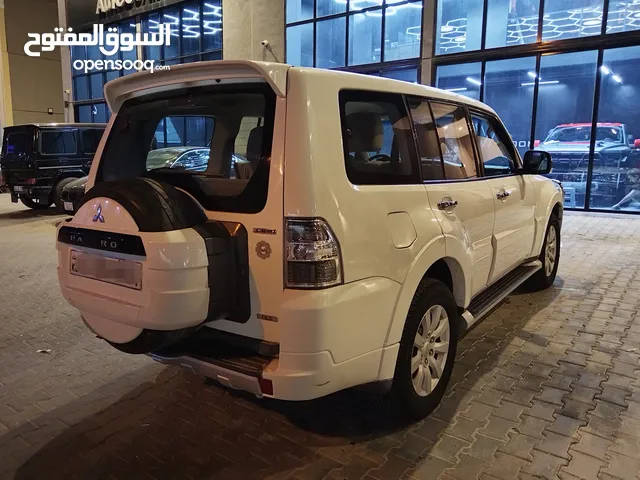 mitsubishi pajero model 2011 for sale