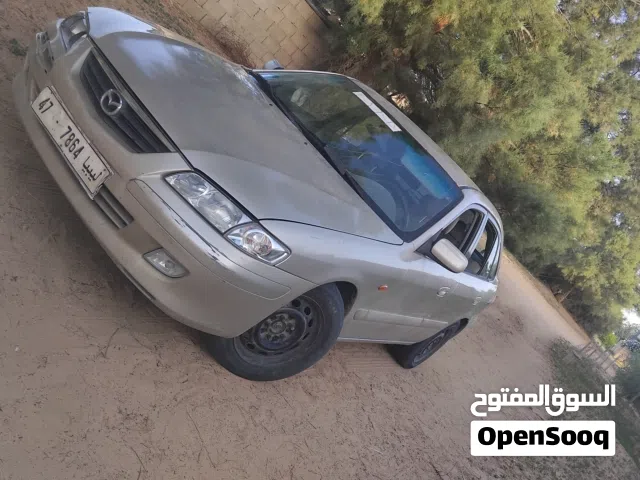 2002 مازدا 2 Grand Touring