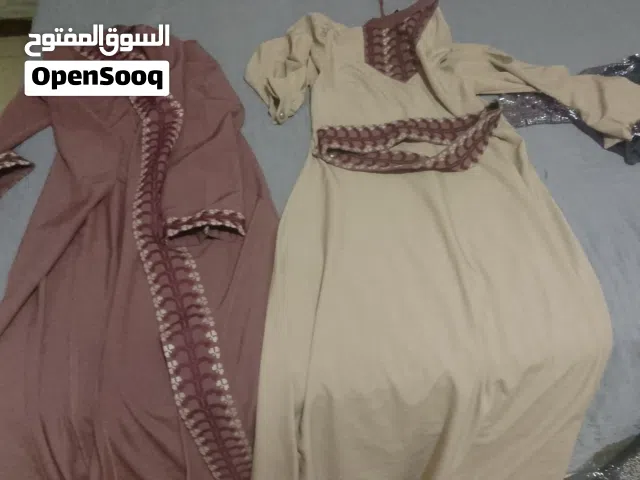 ملابس نسائي القطعة