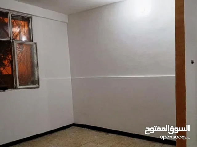 90 m2 3 Bedrooms Apartments for Rent in Zarqa Hay Ramzi