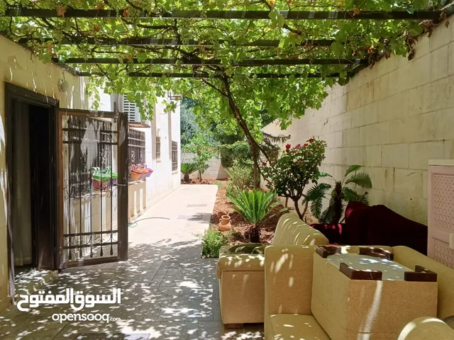 160 m2 3 Bedrooms Apartments for Rent in Amman Khalda