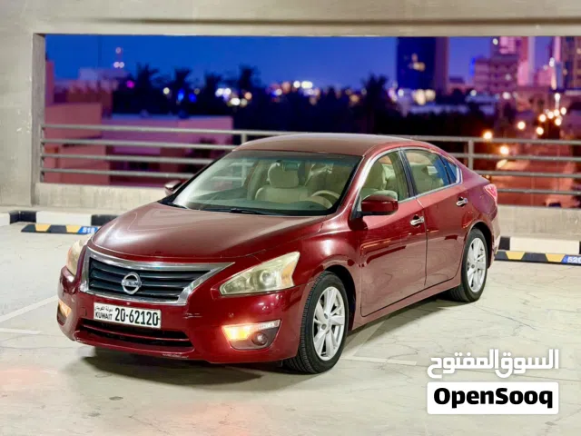 2013 نيسان باثفايندر SV