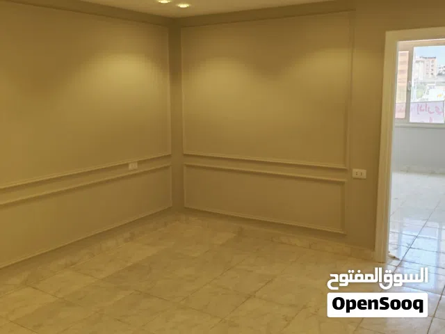 مكتب إداري للبيع مؤجر ب 10 آلاف في الشهر