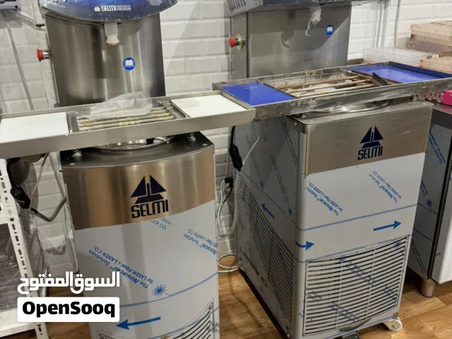 نبيع ونشتري جميع معدات المطاعم والمطابخ المركزيه بجميع مناطق الكويت بافضل الأسعار