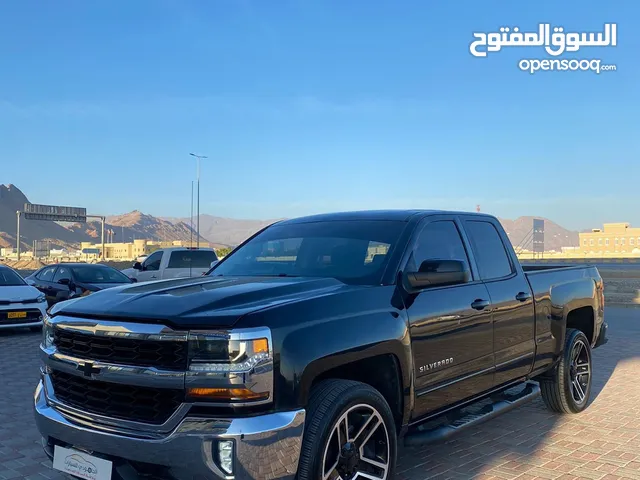 Chevrolet Silverado 2019 in Al Dakhiliya