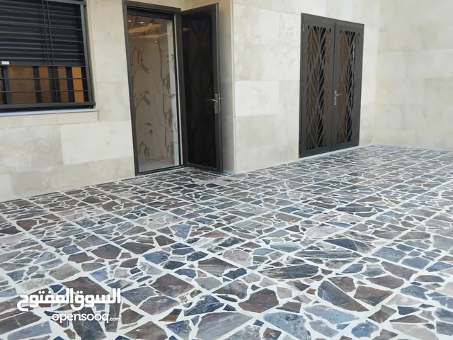 200 m2 4 Bedrooms Apartments for Sale in Amman Marj El Hamam