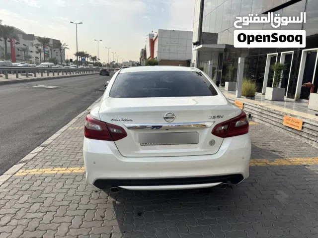 Used Nissan Altima in Kuwait City