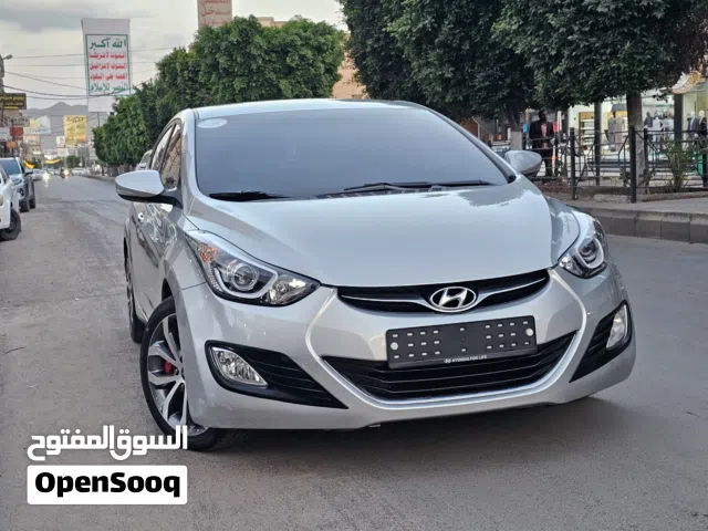 2013 هيونداي النترا Limited