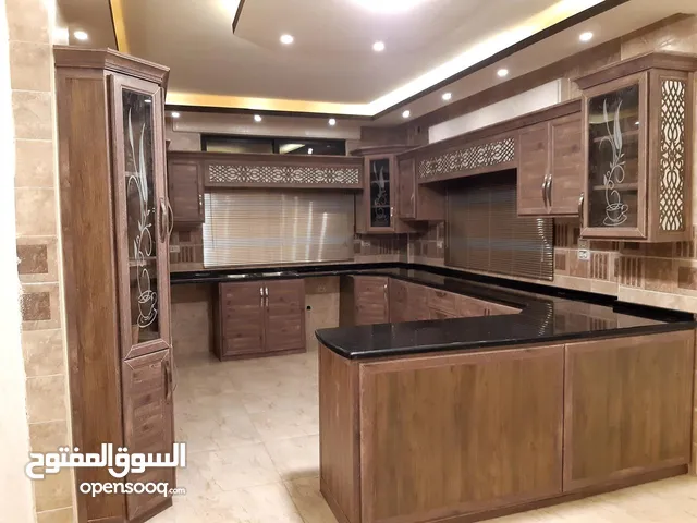 153 m2 4 Bedrooms Apartments for Rent in Zarqa Al Zarqa Al Jadeedeh