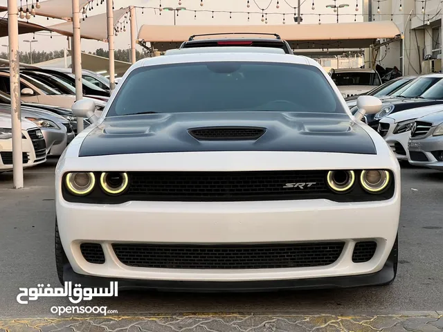 Dodge Challenger SRT Hellcat GCC full option 8 cylinder 2016