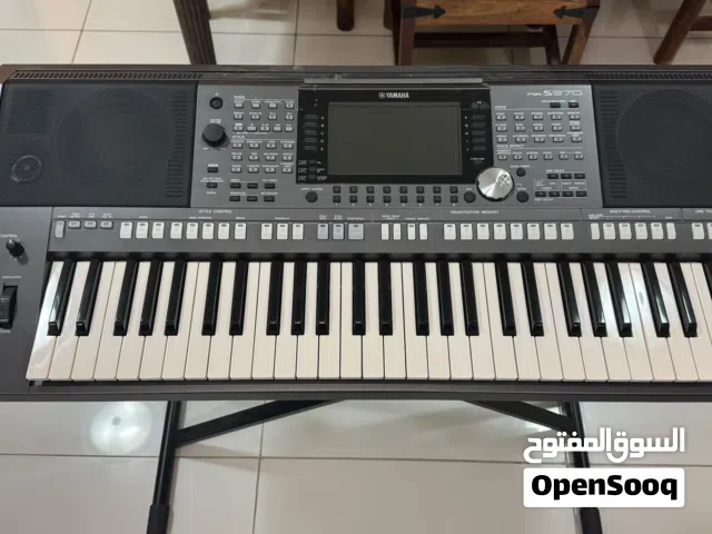Yamaha PSR-S970 Professional Arranger Keyboard