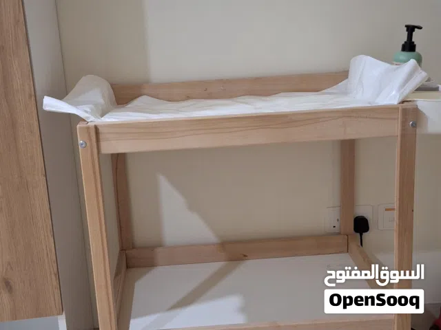 قطع اثاث ترابيزة