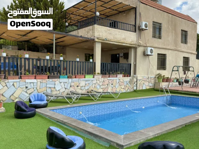 2 Bedrooms Chalet for Rent in Salt Al Subeihi