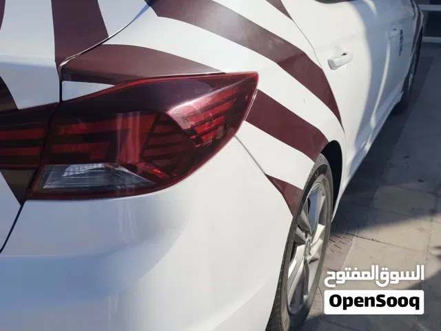 Used Hyundai Elantra in Dhofar