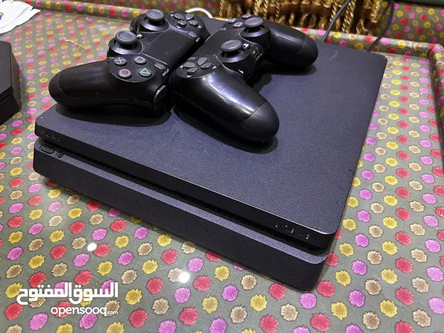 PlayStation 4 PlayStation for sale in Al Ain