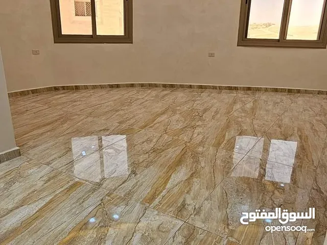 198 m2 3 Bedrooms Apartments for Sale in Zarqa Al Zarqa Al Jadeedeh