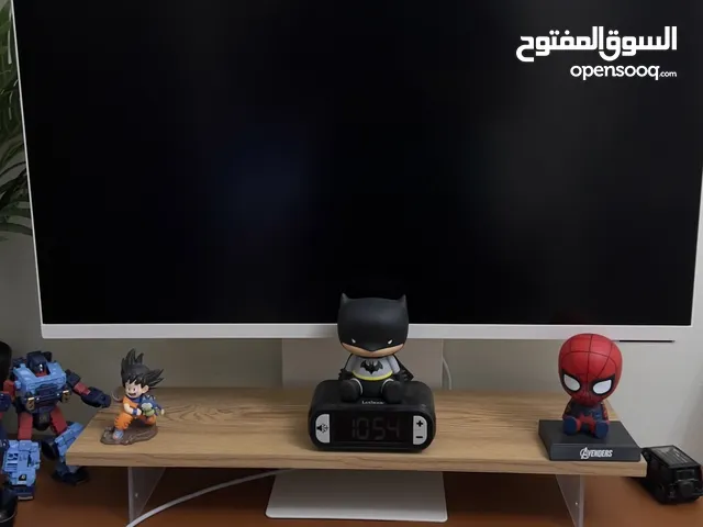 Samsung M8 Monitor 32inch (6months used) New