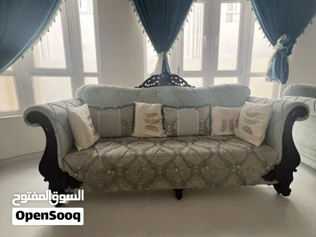 طقم 8 أشخاص