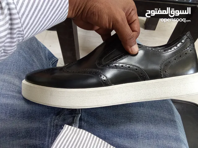 43.5 Casual Shoes in Ajman