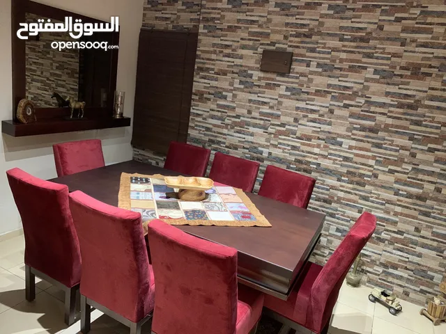 طاوله سفره وقنصل
