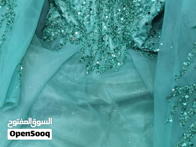 فستان قصير