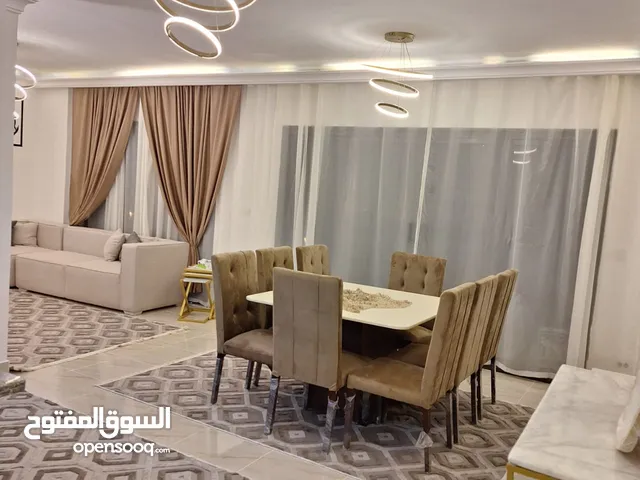 فرصه الفخامه والهدوء والرقي والتميز شقه للإيجار مفروشه فندقي مودرن أول إستخدام رفاهيه بلا حدود سمارت