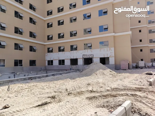 Aluminium and glass work