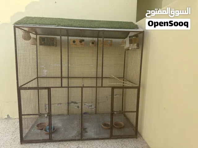 قفص مستخدم للبيع