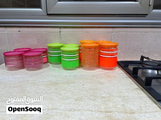 علب زجاجية للمطبخ