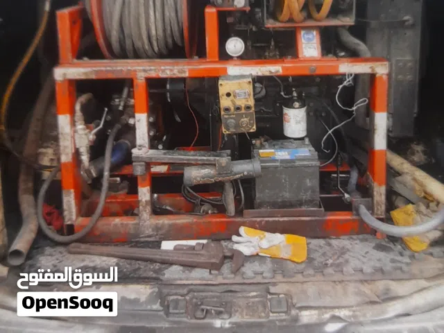 للبيع مكينه تسليك مجاري ايزوز صناع برطاني مع سافان 2006