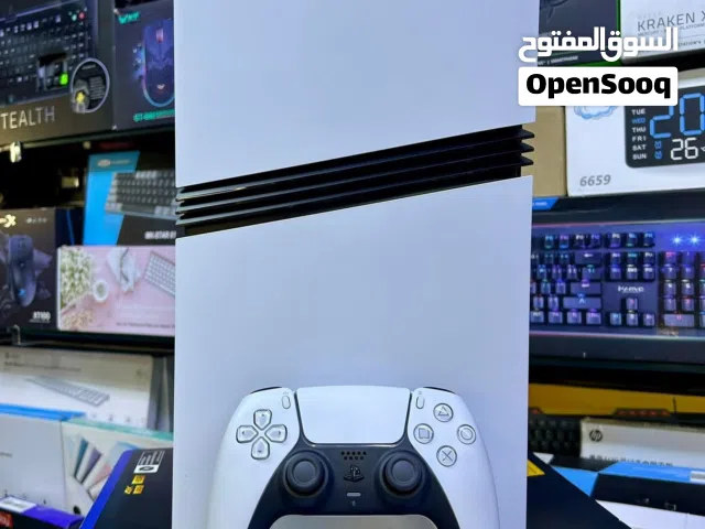 PS5 PRO digital edition 2000 g used like new