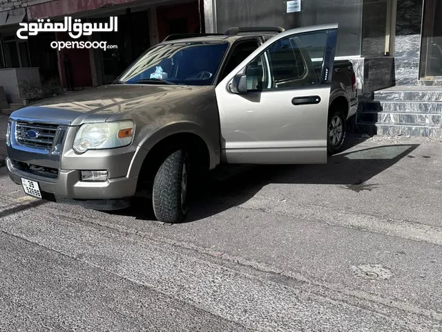 Used Ford Explorer in Amman