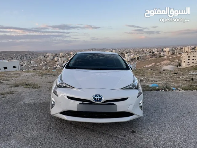 Used Toyota Prius in Zarqa
