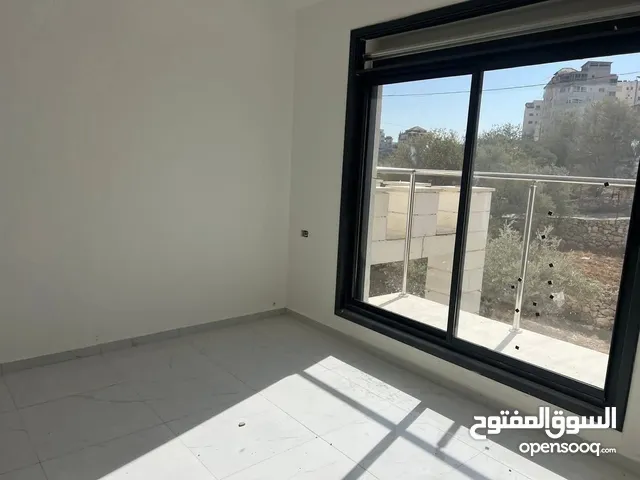 200 m2 2 Bedrooms Apartments for Rent in Ramallah and Al-Bireh Sathi Marhaba