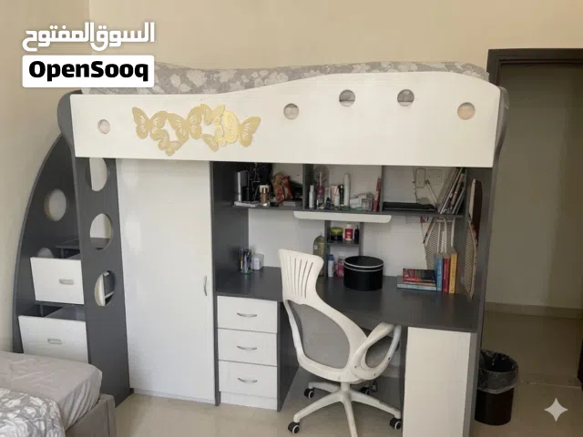 طاوله دراسه مع كرسي وتخت علوي  Desk with chair &bed