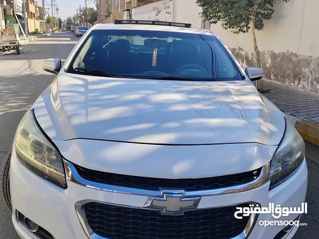 شوفوليت ماليبو 2014 LT2 معروفه مواصفاتهه فول عدا البصمه والسايد بريك لون صدفي مميز
