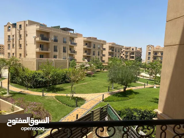 220 m2 3 Bedrooms Apartments for Sale in Giza 6th of October