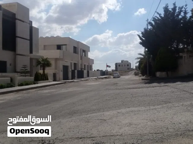 قطعة أرض للبيع الدمينة في أجمل موقع واجهه 27متر شارع 14 سكن خاص