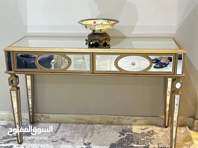 كونسول للبيع